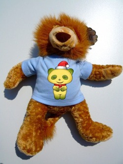 Alex the lion with T-shirt...