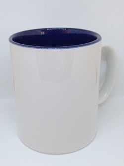 Mug couleur avec label chiffre anniversaire pour personnaliser